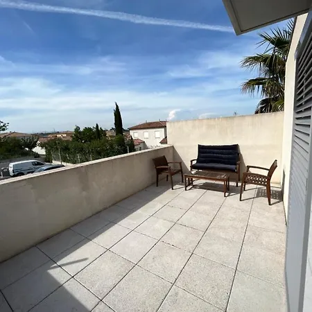 アパート Superbe Duplex Avec Jardin Et Terrasse ブジャン・シュル・リブロン